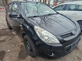Hyundai i20 1.4  - gebrauchte Hyundai i20 aus dem Jahr 2009