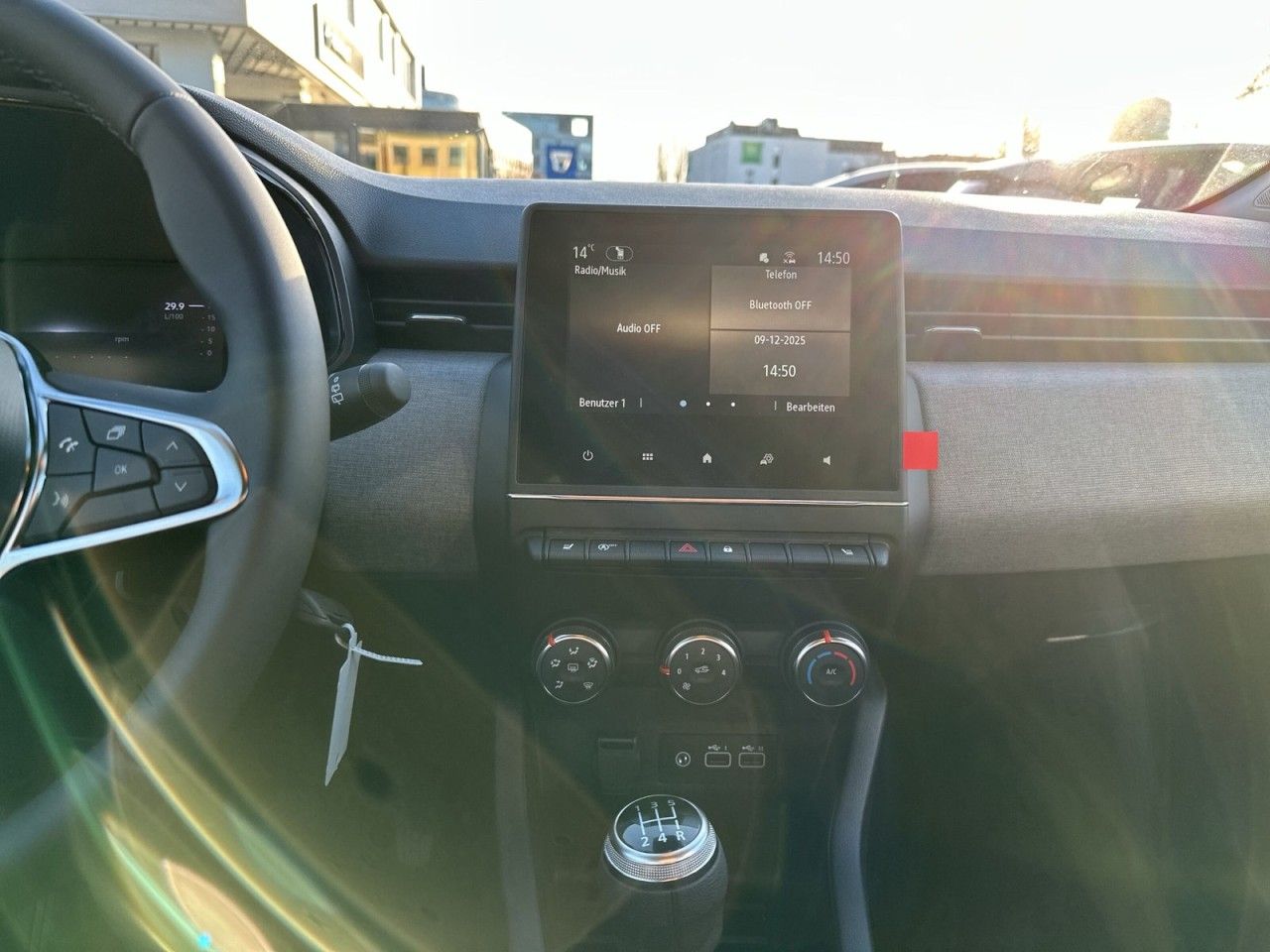 Renault Clio - Bild 14