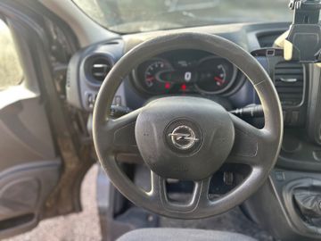 Opel Vivaro - 9
