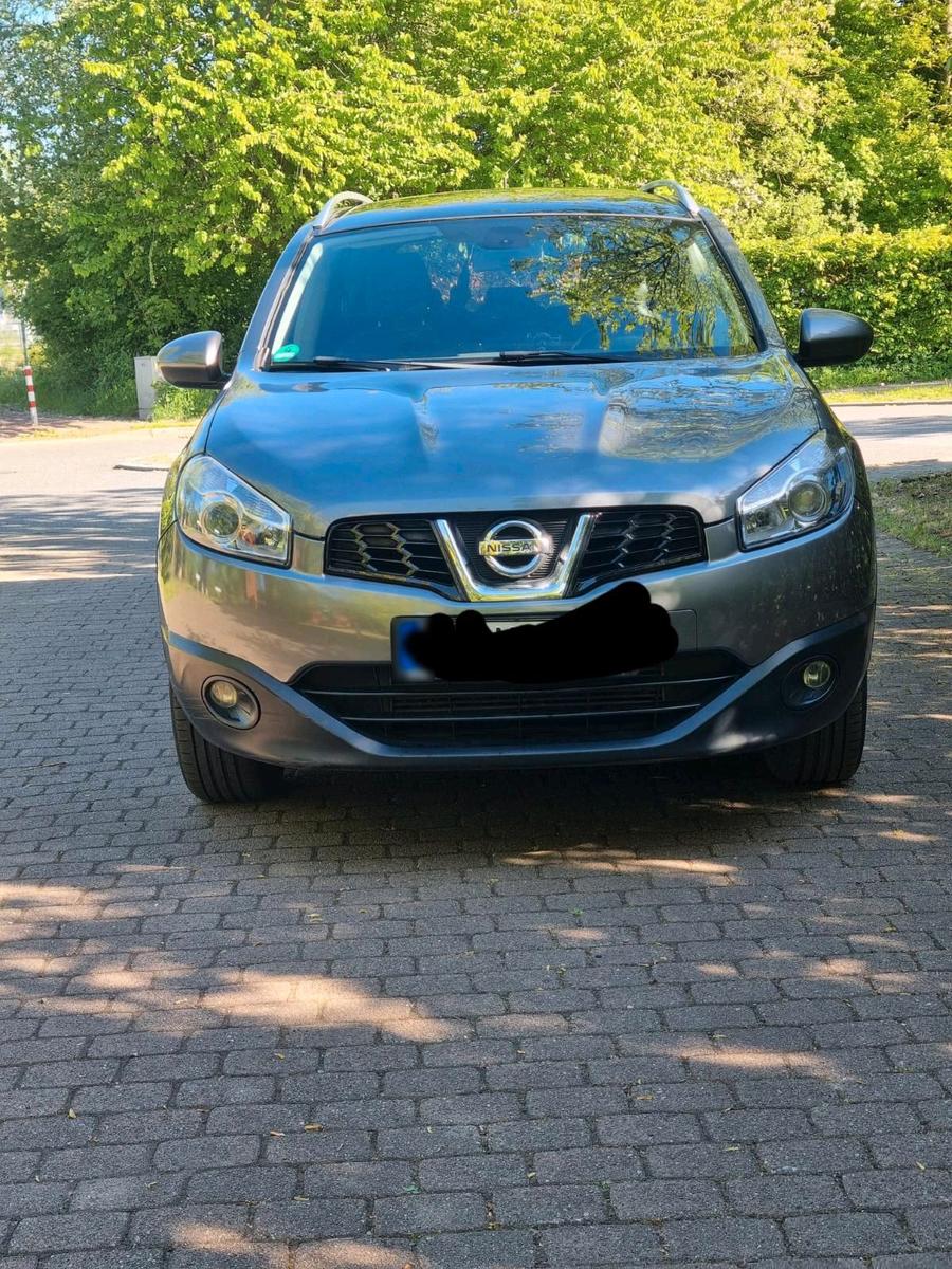 Nissan Qashqai+2
