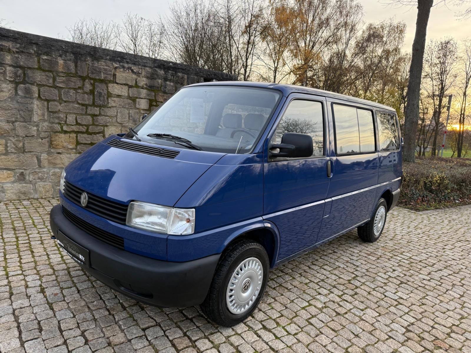 Volkswagen T4 1.9 TD Kombi 1,Hand*40.000 km* Tüv AHK