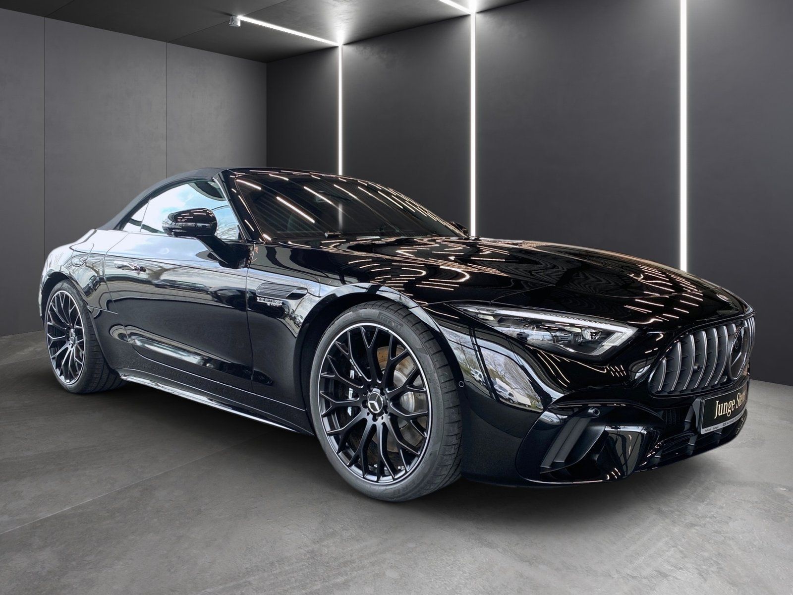 Fahrzeugabbildung Mercedes-Benz SL 63 4M+ AMG*Distronic*HUD*360*Burmester*Premiu