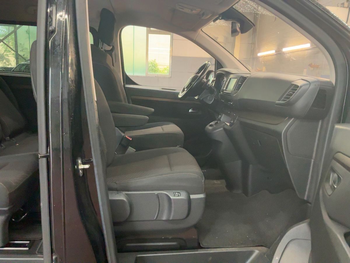 Toyota Proace Verso L1 Family Comfort Automatik imagem 3