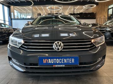 Volkswagen Passat *AHK*SZHZ*PANO*ACC*NAVI*