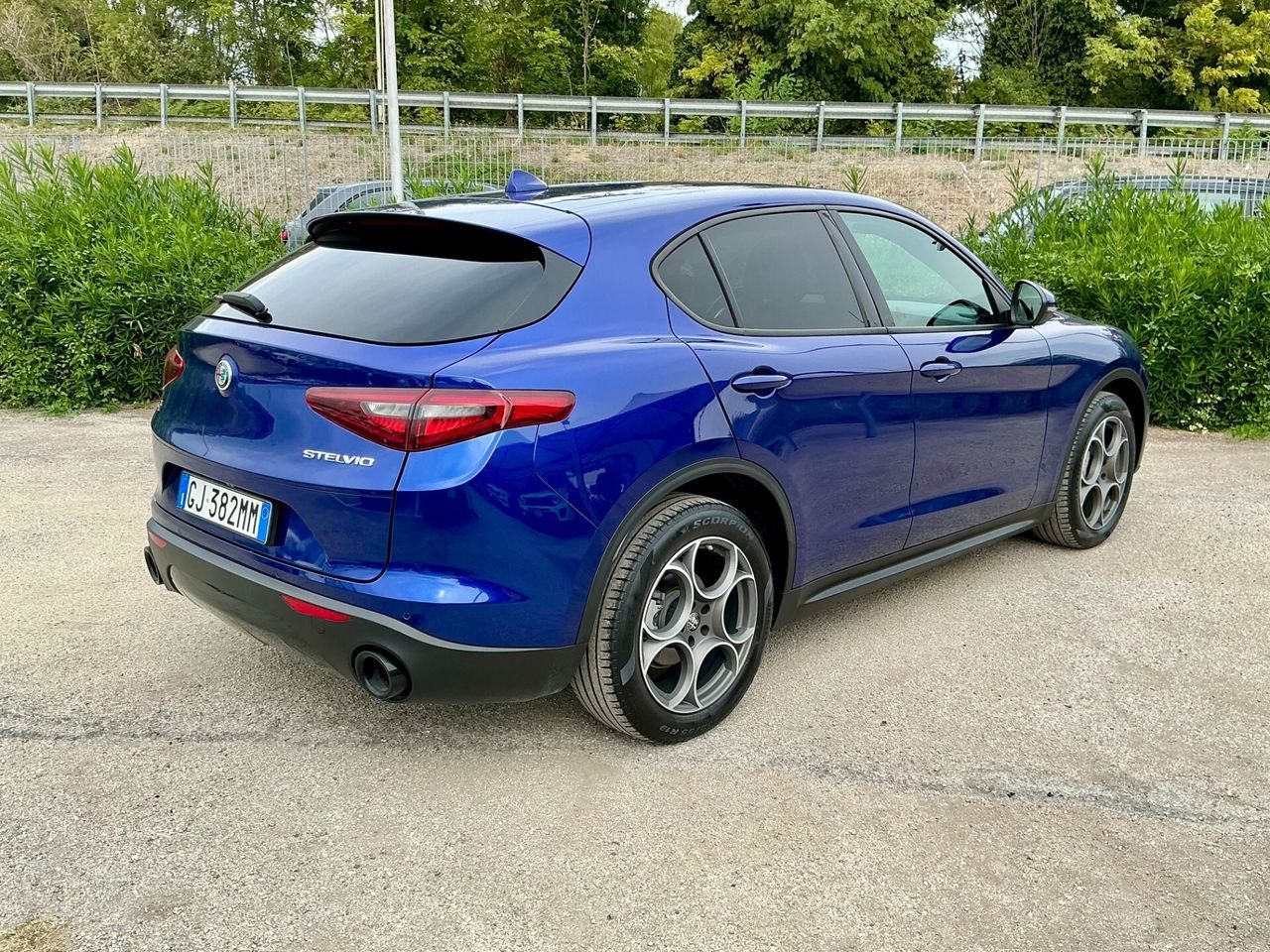 Alfa Romeo Stelvio 2.2 Turbodiesel 190 CV AT8 Q4 imagem 3