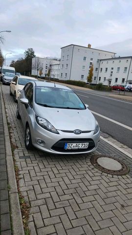 Ford fiesta 2012 TÜV bis 7.2025