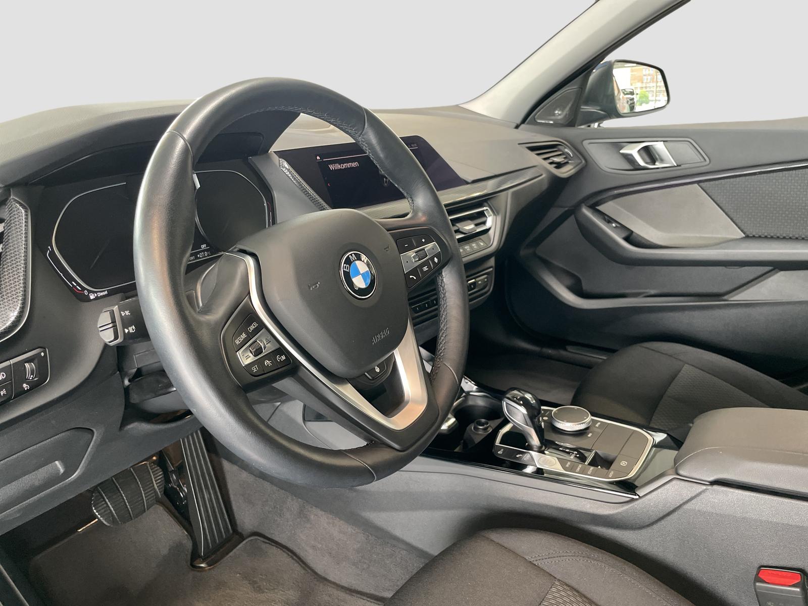 BMW 1 Series d xDrive Navi Harman/K PDC Driv.Assist LED, миниатюра 7