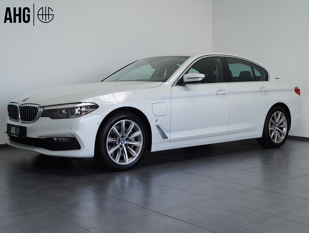 BMW 530 e iPerformance DRIVING ASSISTANT