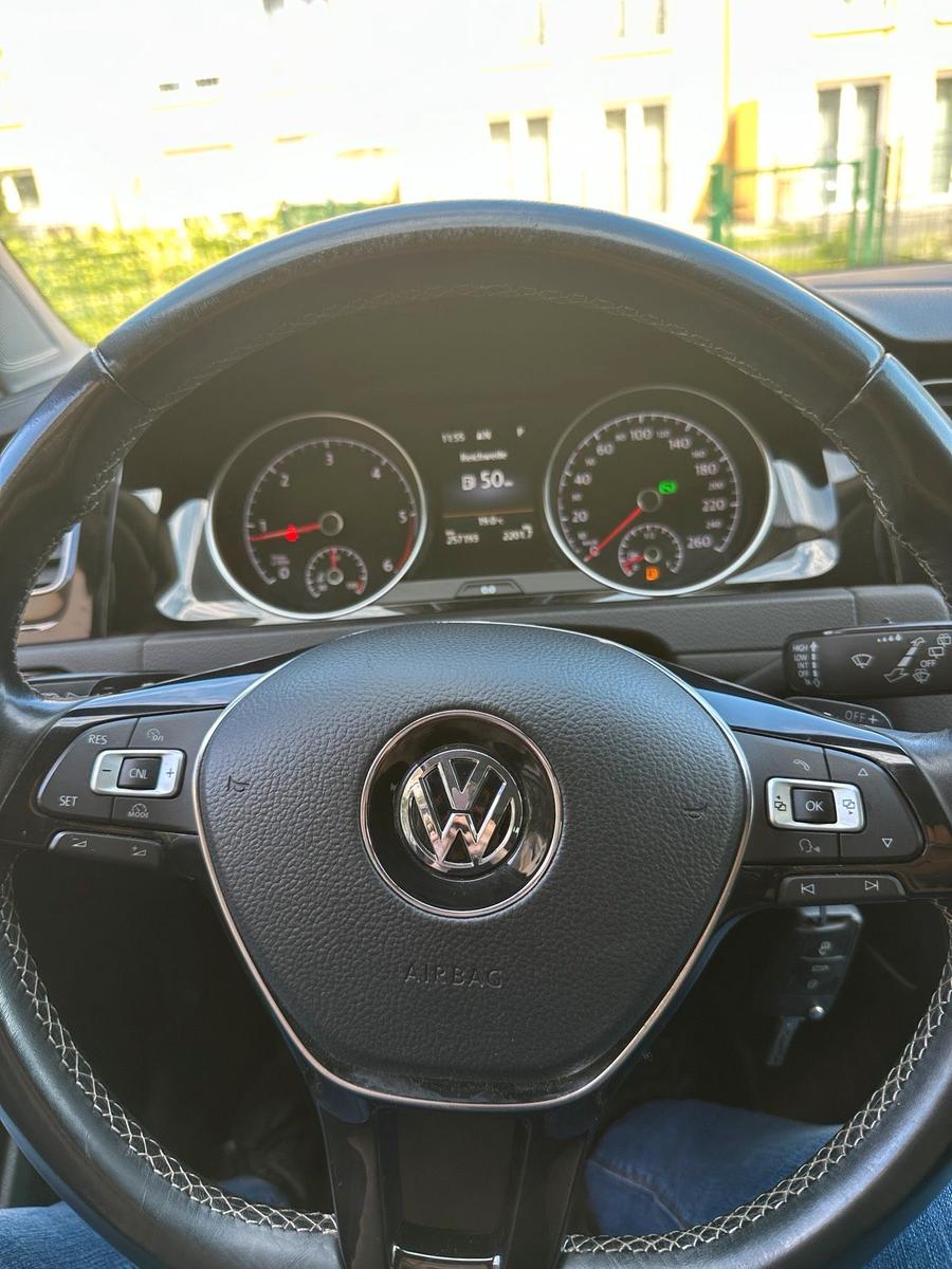 Volkswagen Golf 2015 — photo 8