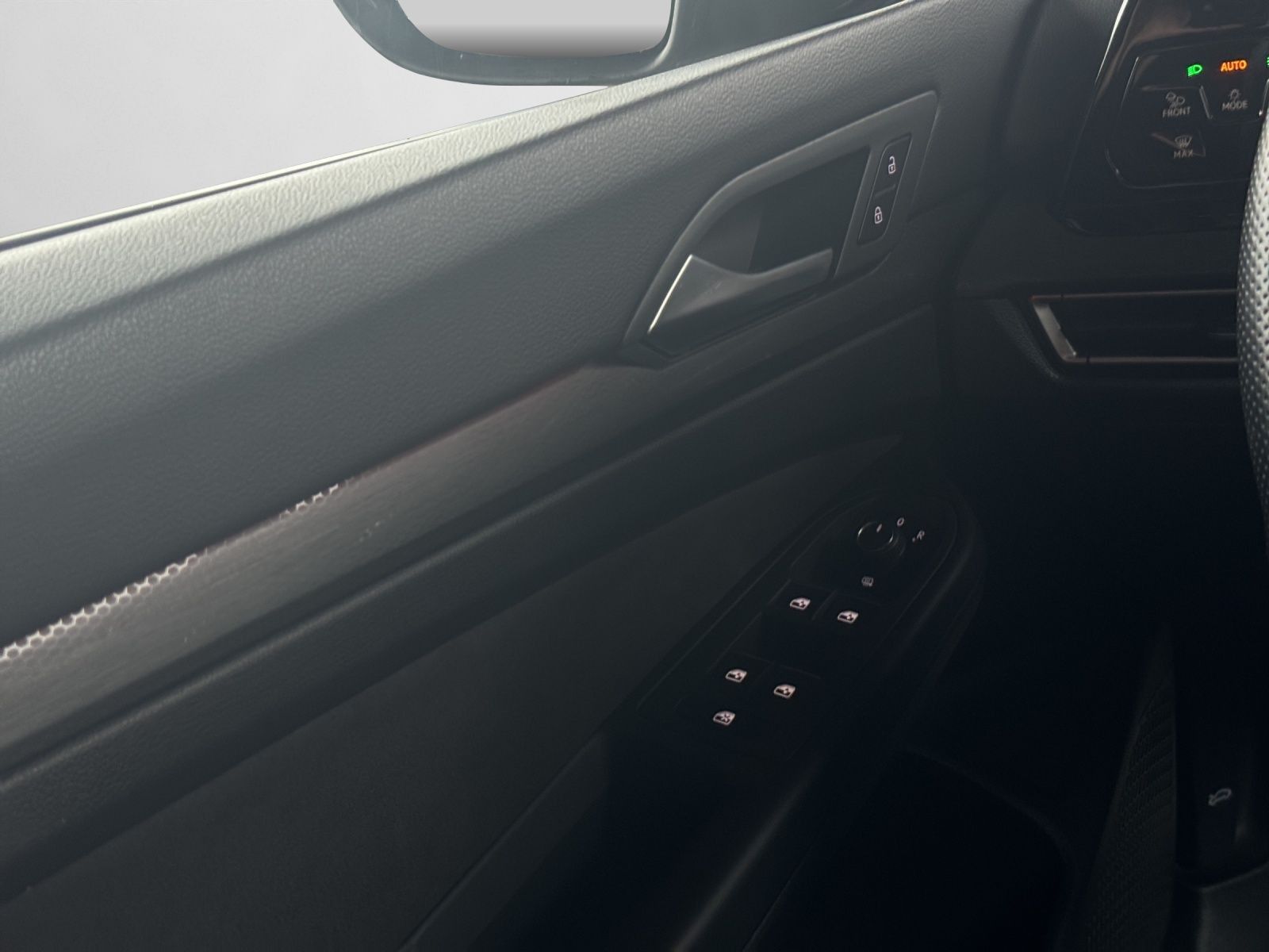 Volkswagen Golf - Bild 14