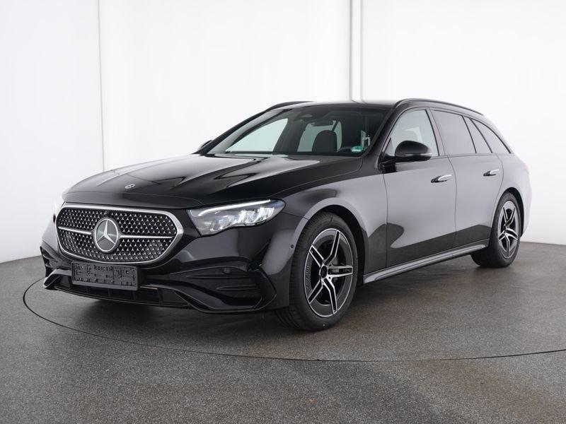 Mercedes-Benz E 200 T AMG+NIGHT+PANO+AHK+DISTRONIC+KEYLESS+19"