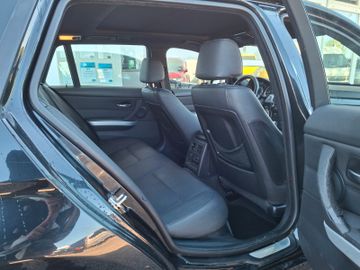 BMW 325 - 12