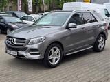 Mercedes-Benz GLE 350 d 4Matic NAV SCHIEBEDACH LED SHZ - Mercedes-Benz GLE 350 Gebrauchtwagen in Berlin