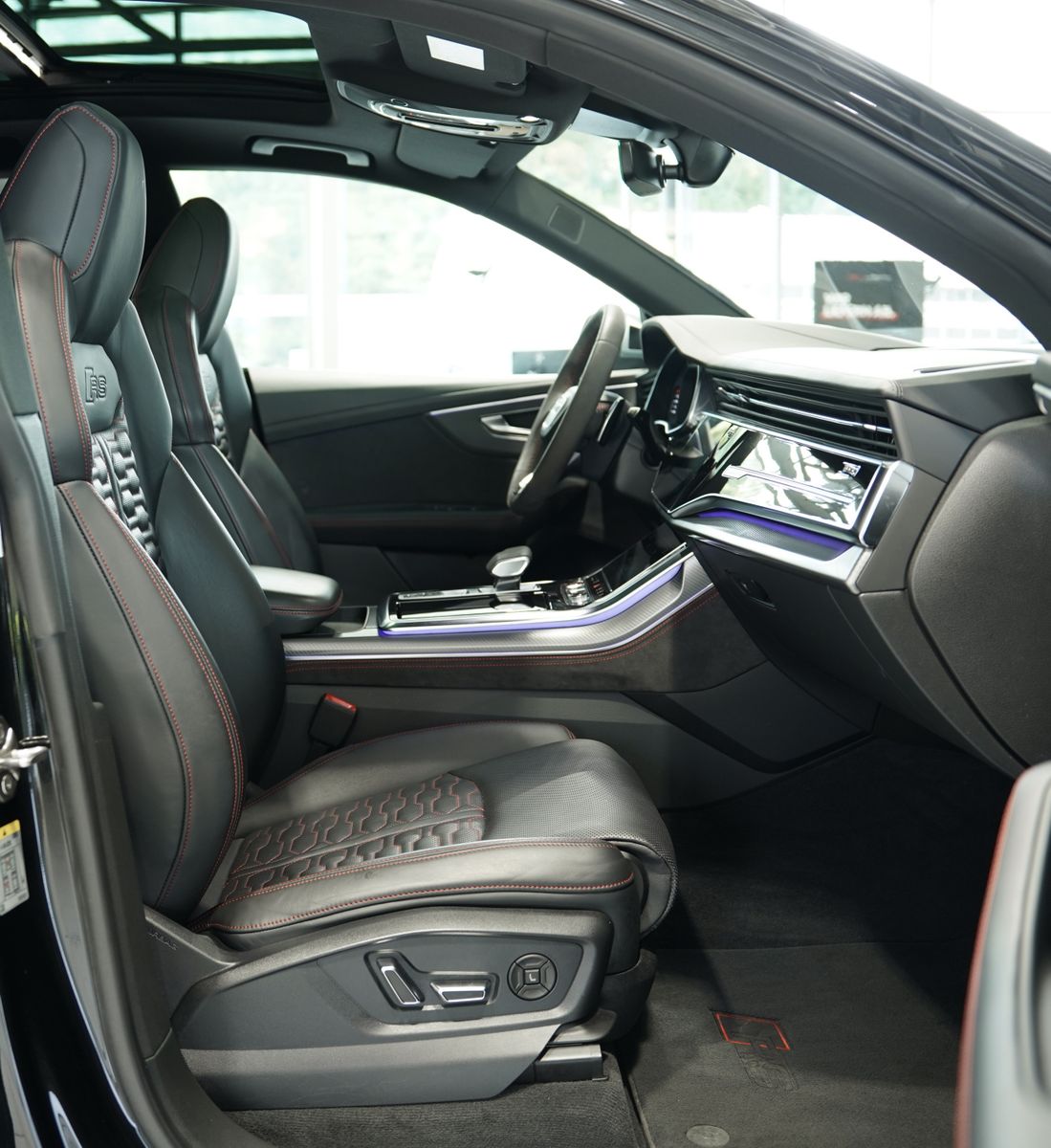 Audi Rsq8