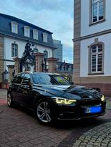 BMW 320d  Touring Luxury Line P. Auto. Lux...