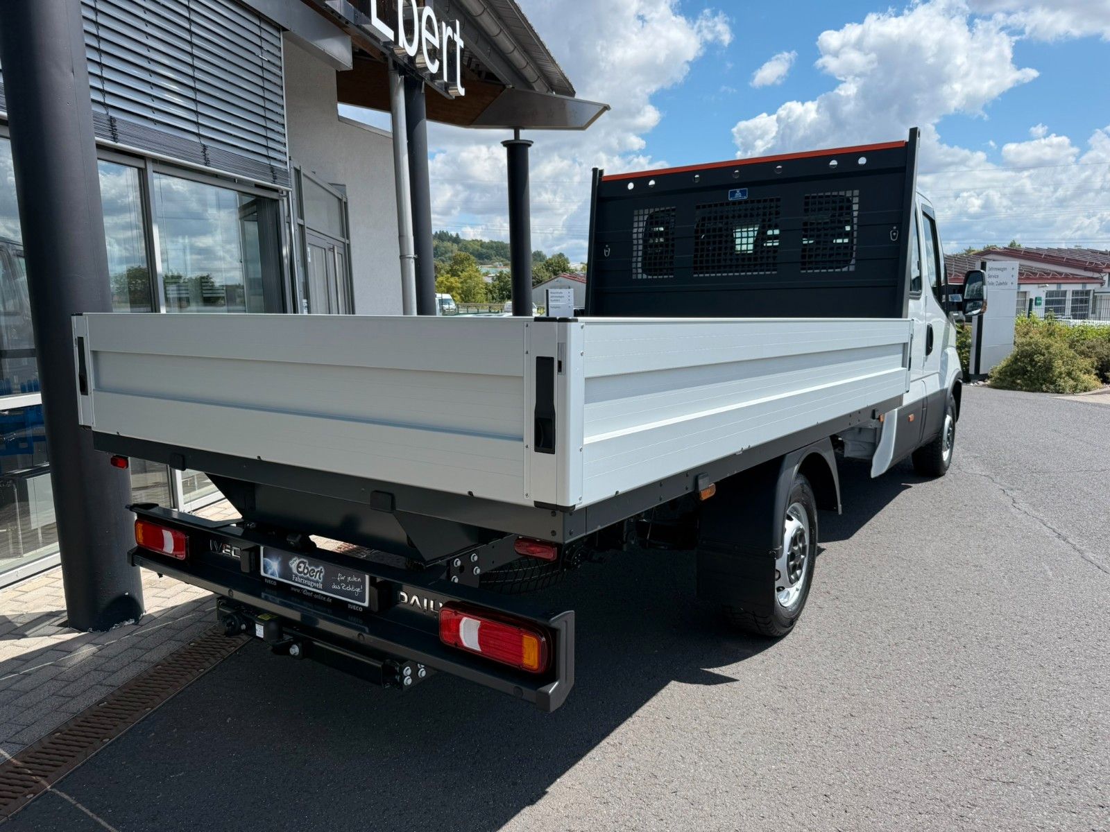 Fahrzeugabbildung Iveco 35S18H D Pritsche *R 3750 mm*AHK*Automatik*