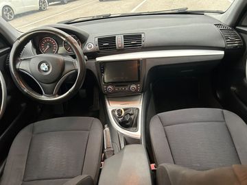 BMW 118 - 7