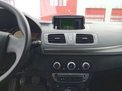 Fahrzeugabbildung Megane III Grandtour Expression 1.5 dCi 110 FAP