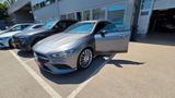 Mercedes-Benz CLA 200 Shooting Brake AMG Line - silberne Mercedes-Benz CLA 200 Shooting Brake