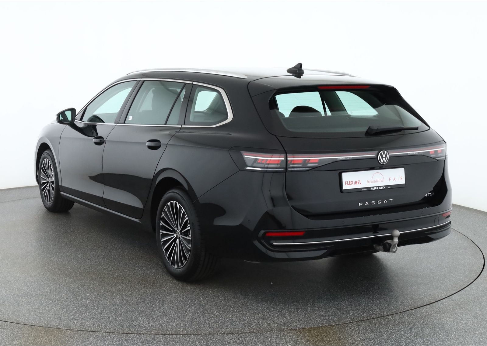 Volkswagen Passat Variant 1.5 eTSI DSG Matrix ACC AHK imagem 3