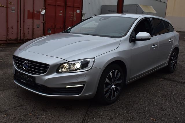 Volvo V60 Kombi Linje Svart*Automatik*Leder*Tüv Neu