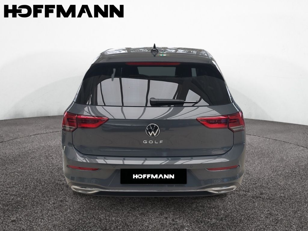 Fahrzeugabbildung Volkswagen Golf 1.0 TSI Life AHZV ACC Navi