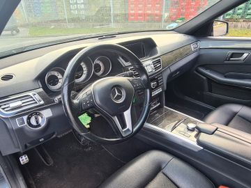 Mercedes E 250 - 4