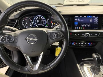 Fotografie 14 des Opel Insignia Grand Sport 2.0 Diesel Automatik Elegan