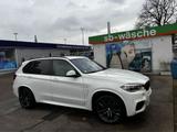 BMW X5 xDrive 3.0 M - BMW X5 in Hannover: M