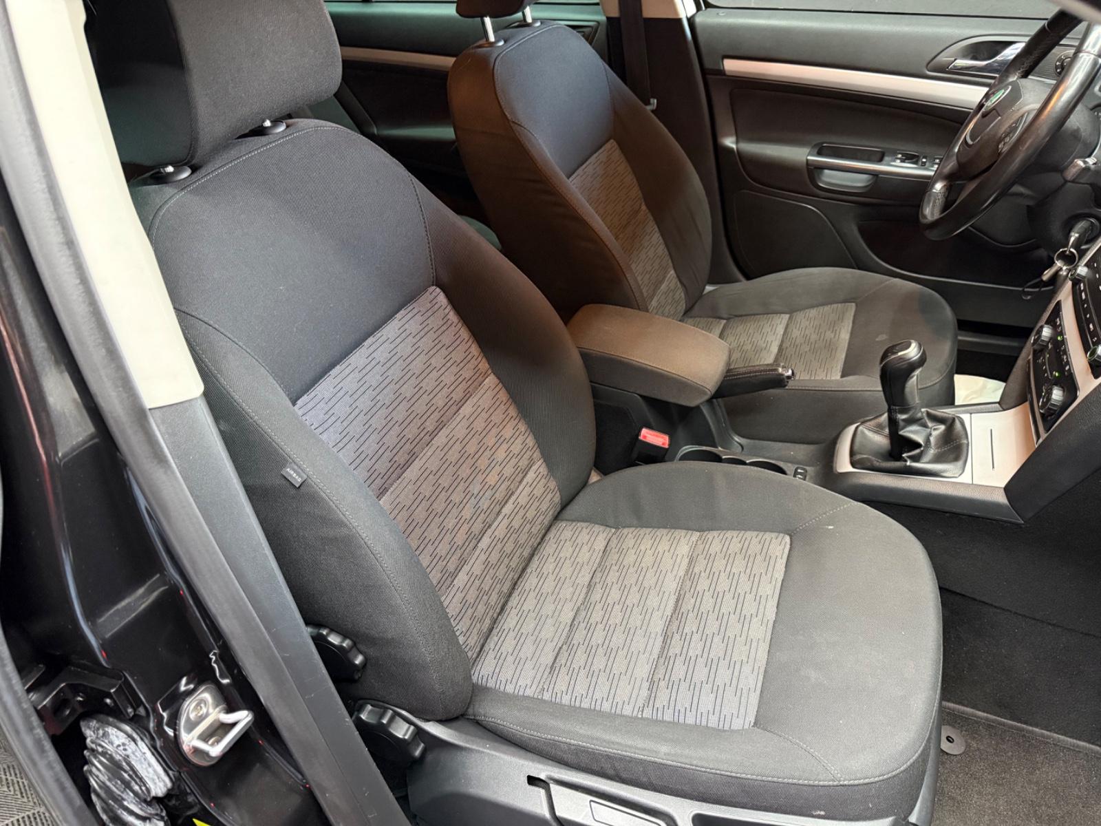Skoda Octavia 2013 — photo 13