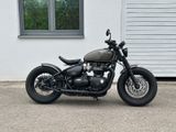 Triumph Bonneville Bobber Black - Top Zustand - 3.500km - Offers matching your search criteria