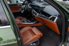 BMW X7 – 19 / 27