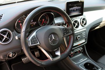 Fahrzeugabbildung Mercedes-Benz CLA200 Shooting Brake AMG Line ACC LED NAVI PDC