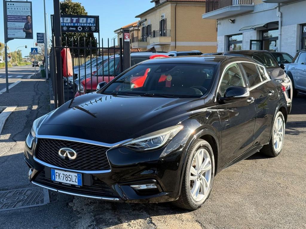 Infiniti Q30 1.5d Business 109cv