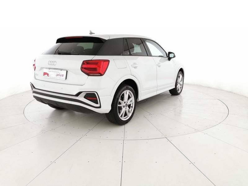 Audi Q2 35 1.5 tfsi S line edition s-tronic imagem 3