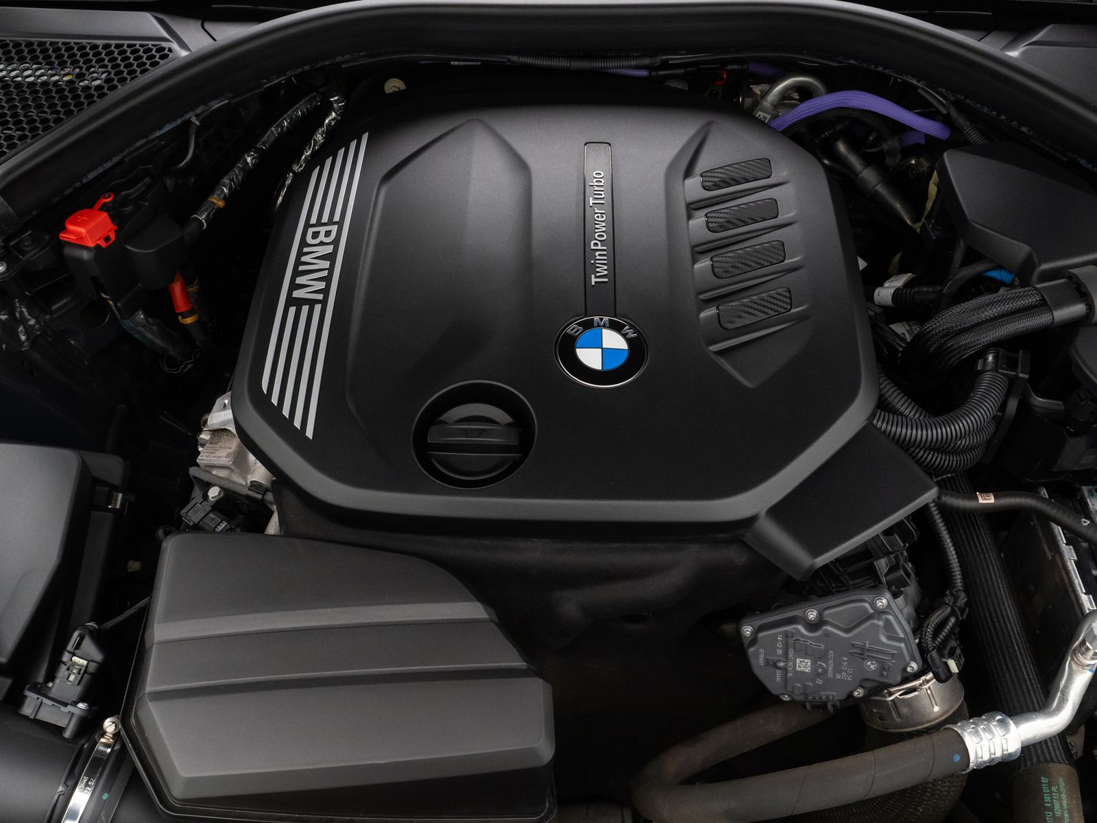 Fahrzeugabbildung BMW 320d M Sport DAB Alarm PDC LED Individual 19Zoll