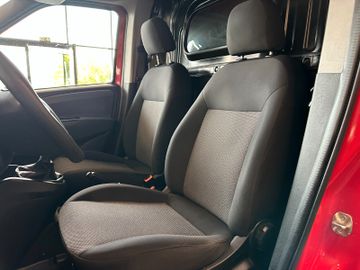 MYAUTOCENTER – Gebraucht- und Jahreswagen mit Werkstattservice in Pfaffenhofen Fiat Doblo *Basis Kasten*Klimaanlage*1-Hand*Schiebetü
