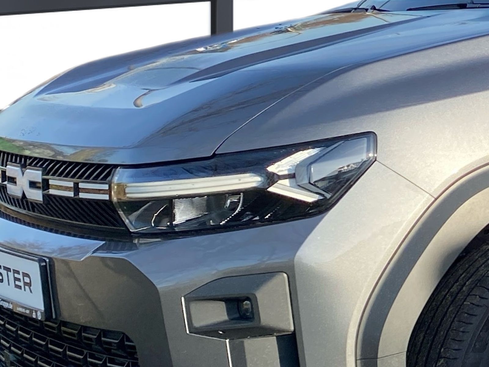 Fahrzeugabbildung Dacia Bigster 1.8 E-TECH Hybrid 155 Journey *Glasdach*