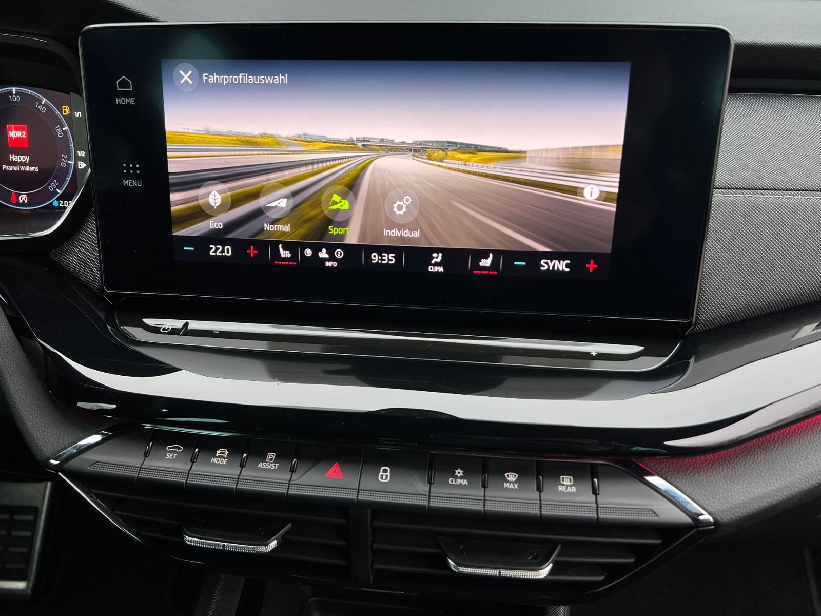 Fahrzeugabbildung SKODA Octavia Combi IV Sportline 2.0 TSI DSG 4x4 *LED,