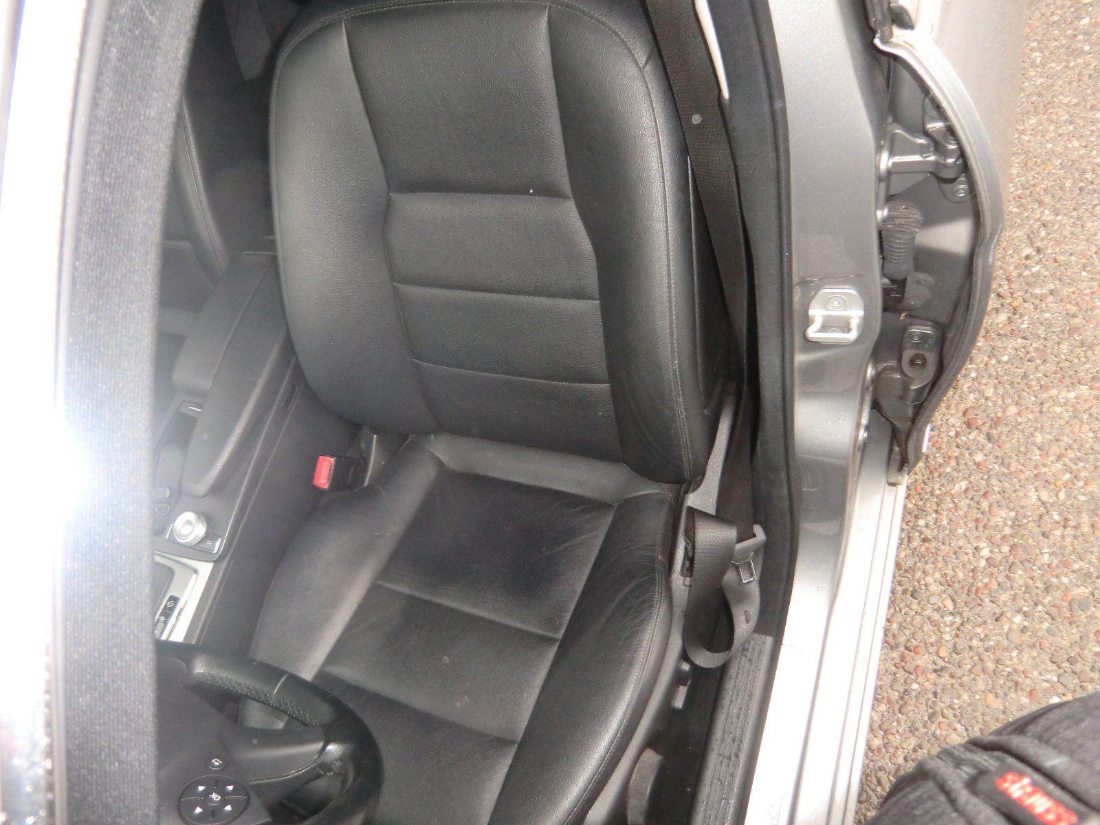 Mercedes-Benz C250 2010 — photo 11