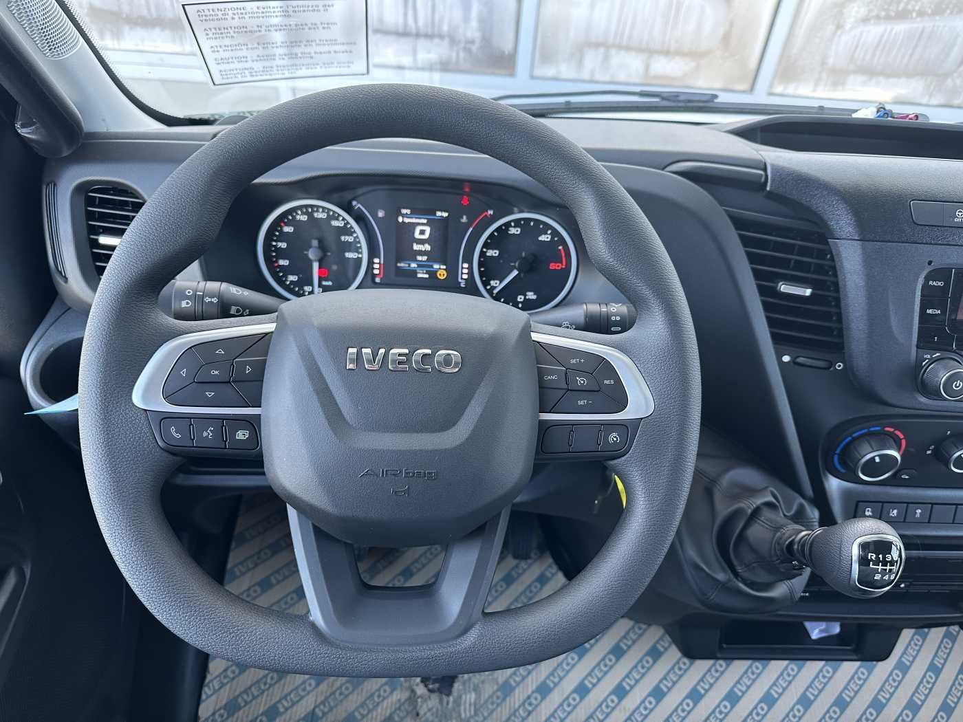 Fahrzeugabbildung Iveco 60C16H 3.0L *R4.350mm*AHK*DiffSperre*Klima*