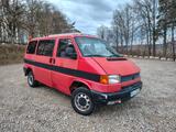 Volkswagen T4 Caravelle 2.4 D - Volkswagen T4 Caravelle aus 1992