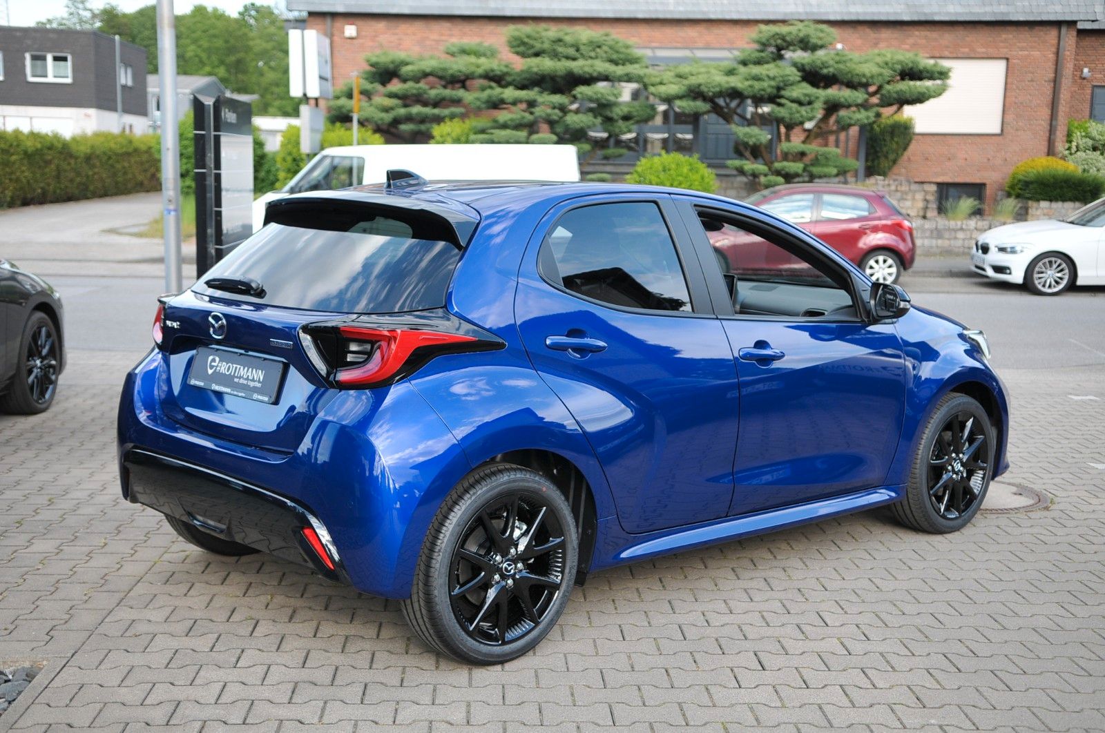Mazda 2 Hybrid - Bild 10