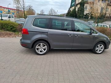 Volkswagen Sharan - 4