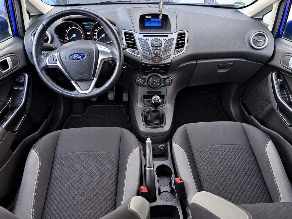 Ford Fiesta – Bild 9