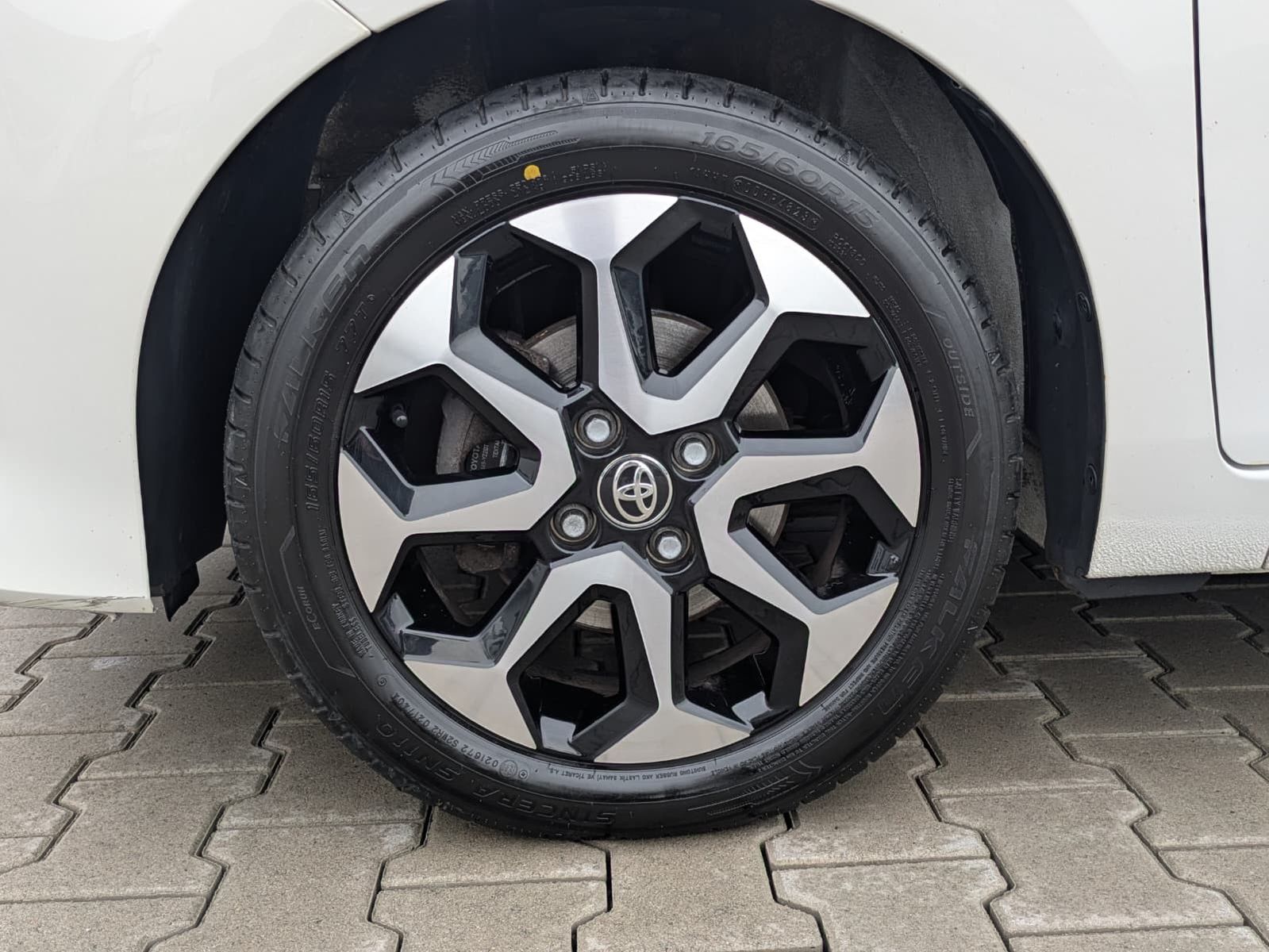 Fahrzeugabbildung Toyota AYGO 1.0 x-Play APP-CONNECT*KLIMA*KAMERA