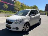 Opel Agila B Edition*Tüv Neu*Klima*8Fach Bereift*Top* - weiße Opel Agila