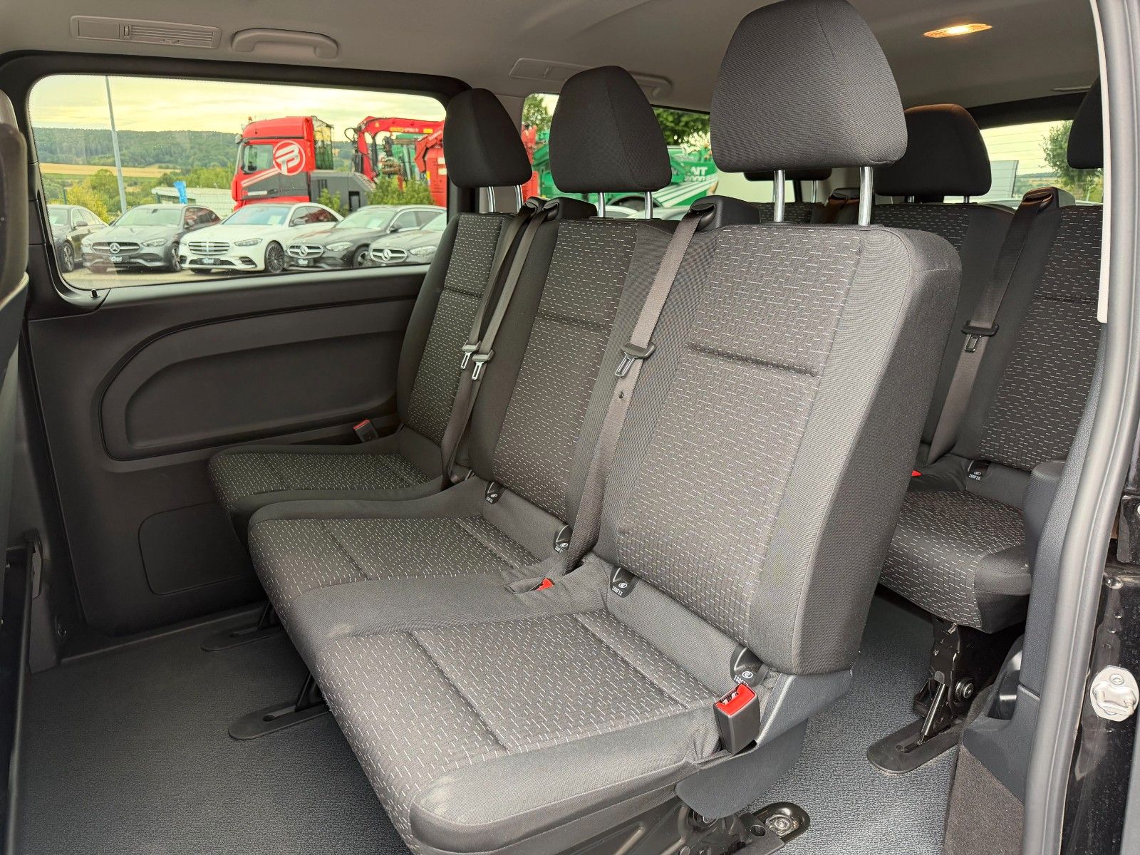 Fahrzeugabbildung Mercedes-Benz Vito 116 CDI 9G Tourer Extral AHK2,5to 2xKlima