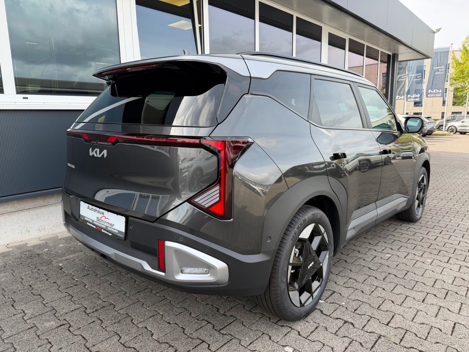 Fahrzeugabbildung Kia Seltos 1.6T 180 DCT SPIRIT DRIVE