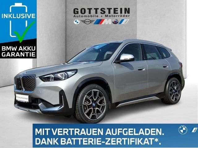 BMW iX1 xDrive30 xLine